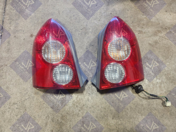 2001-2003 Mazda Protege 5 Tail Lamps SET